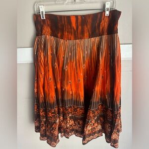 H&M Orange and Brown Patterned Flare Skirt Size 8